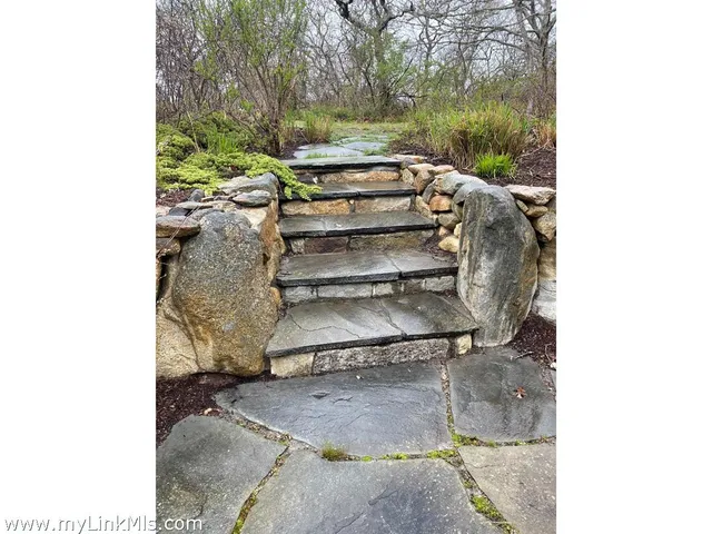 $2,999,000 | 72 Chappaquiddick Avenue, Edgartown, MA 02539