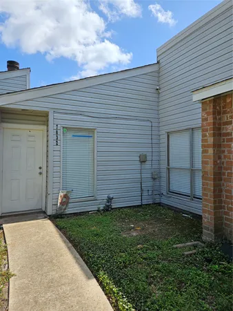$1,300 | 7832 Green Lawn Drive, Unit 7832, Houston, TX 77088