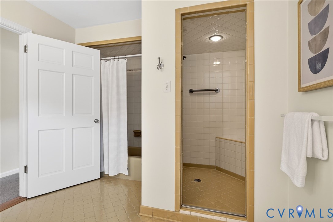 2525 Inlynnview Road Virginia Beach, VA 23454 - Photo 33 of 51
