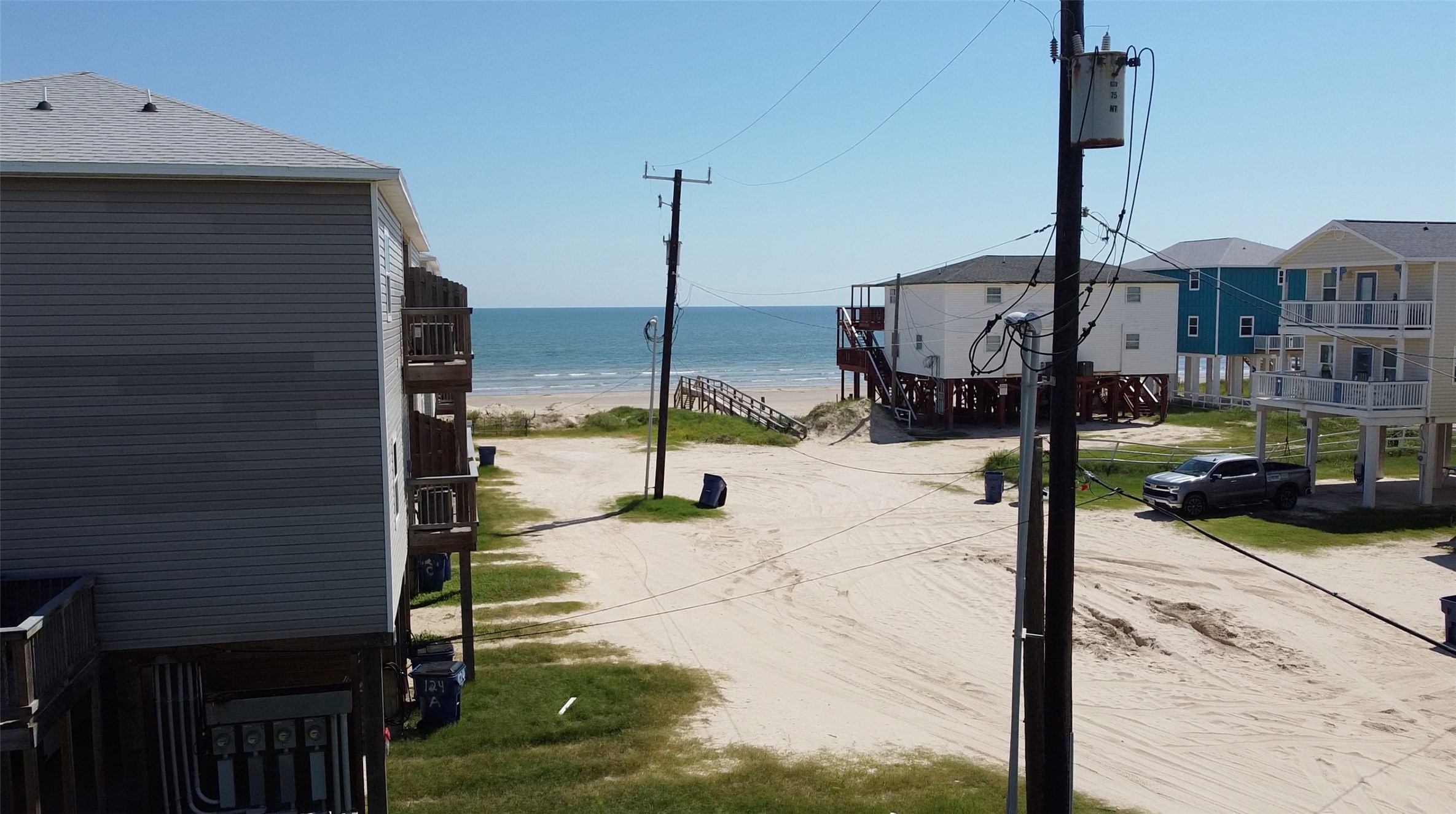128 Howard Avenue Surfside Beach, TX 77541 - Photo 4 of 15