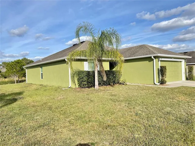 $1,950 | 377 Sierra Mike Boulevard, Lake Alfred, FL 33850