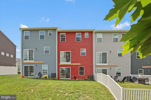 $274,900 | 103 Overlook Dr., Hanover, PA 17331