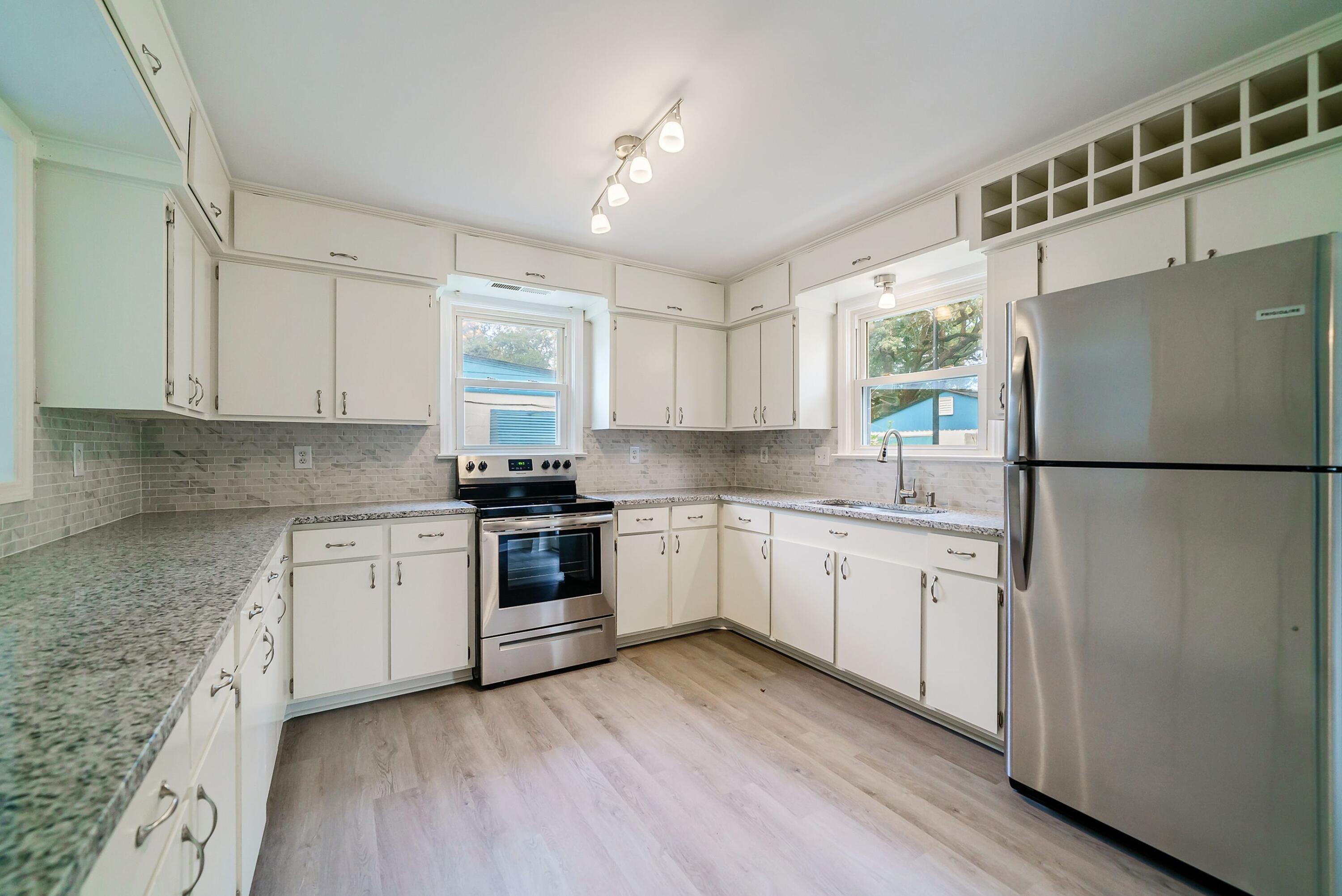 5912 Arbor Road Hanahan, SC 29410 - Photo 4 of 10 Arbor 7