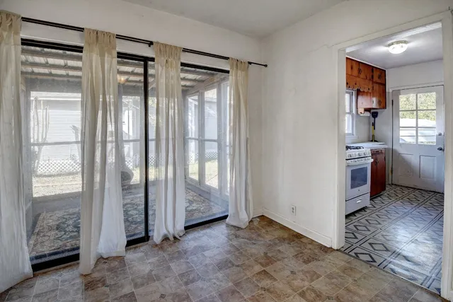 $235,000 | 304 Cedar Street, Bastrop, TX 78602