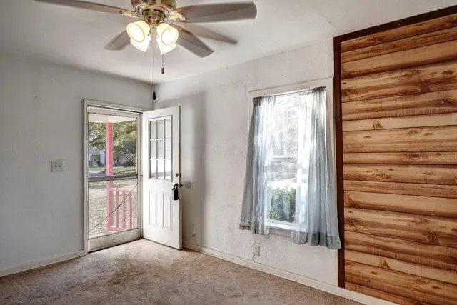 $235,000 | 304 Cedar Street, Bastrop, TX 78602