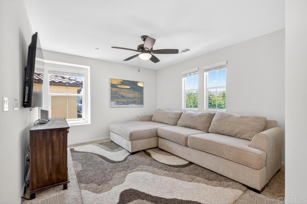 10739 Porter Terrace Spring Valley, CA 91978 - Photo 13 of 33