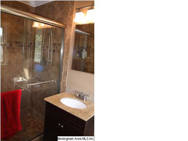 509 Rayburn Road Birmingham, AL 35226 - Photo 17 of 32