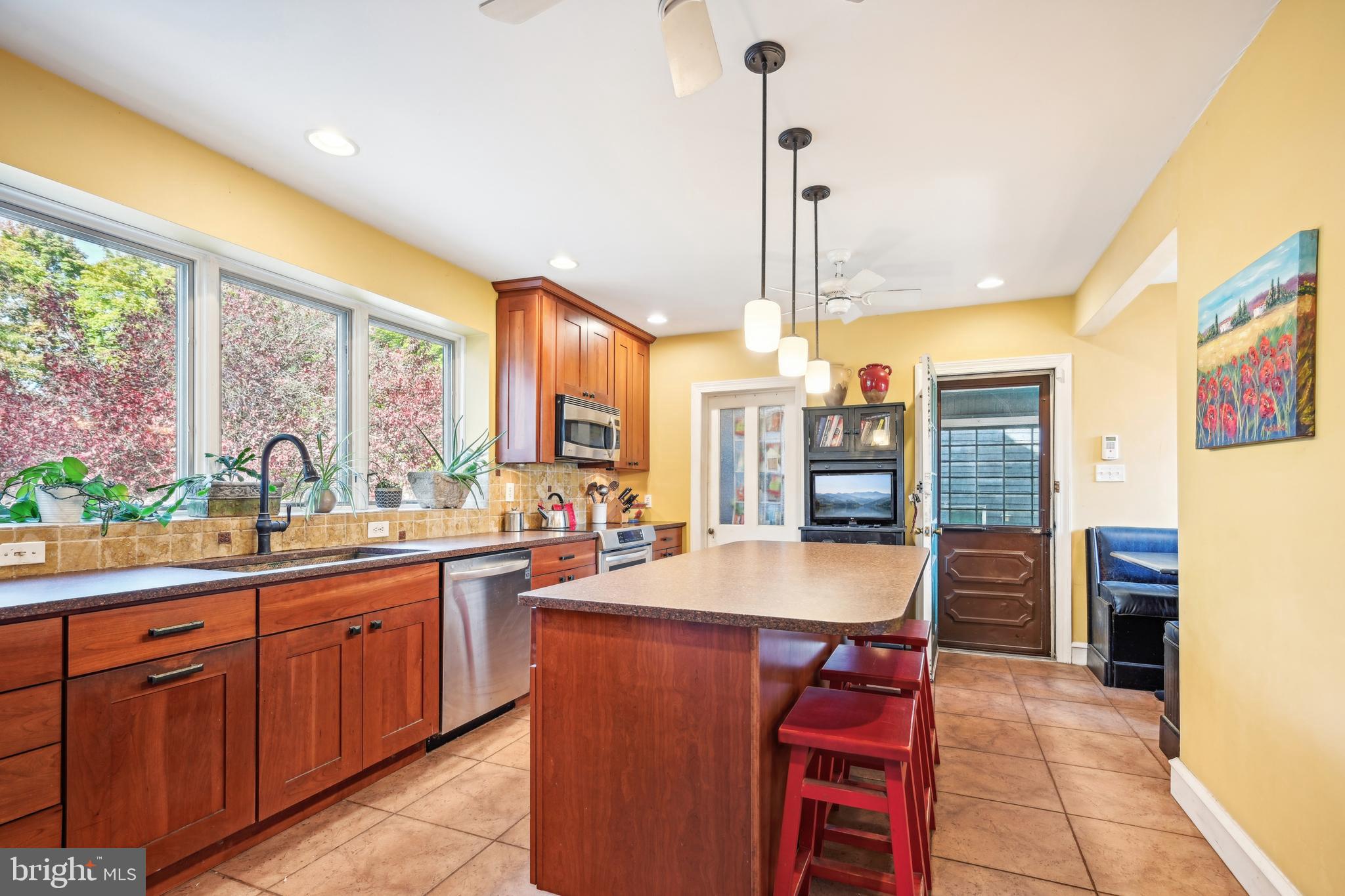 901 Thomas Avenue Riverton, NJ 08077 - Photo 20 of 72