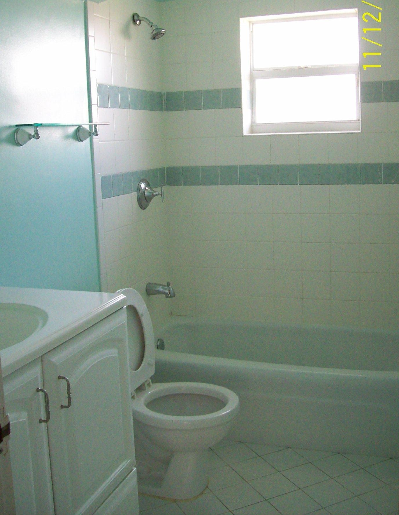 1399 Southwest 11th Terrace Boca Raton, FL 33486 - Photo 9 of 9 Second bath