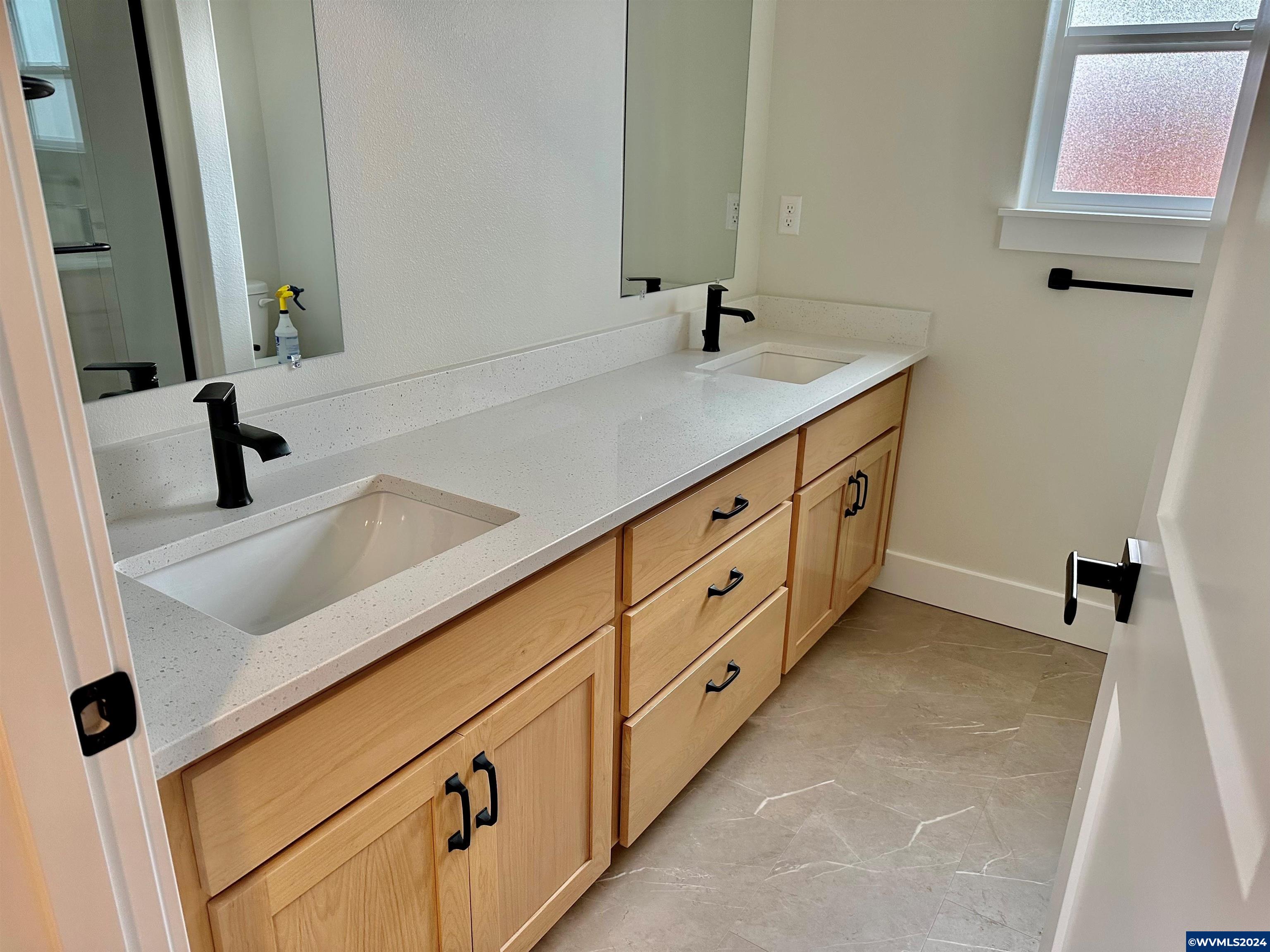 5603 Jeremy Vly Road Southeast Salem, OR 97306 - Photo 11 of 15