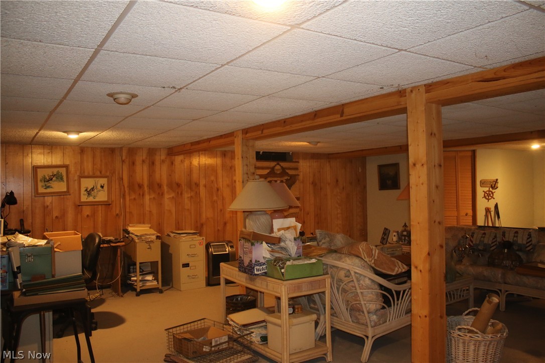 7183 Lake Road East Madison, OH 44057 - Photo 15 of 21 Gallery Image 15