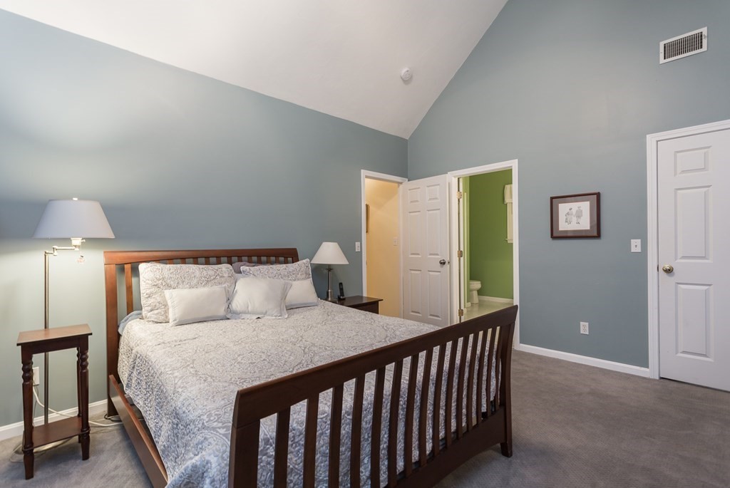 27 Wampanoag Road Raynham, MA 02767 - Photo 14 of 28 Gallery Image 14