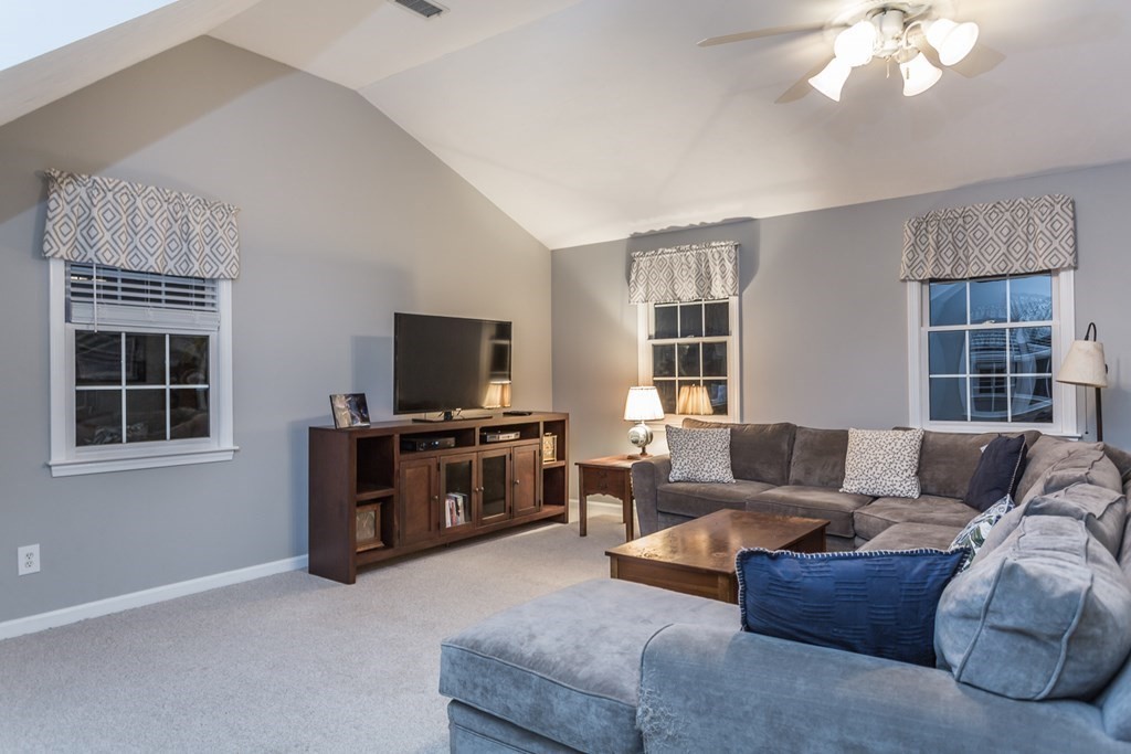 27 Wampanoag Road Raynham, MA 02767 - Photo 21 of 28 Gallery Image 21