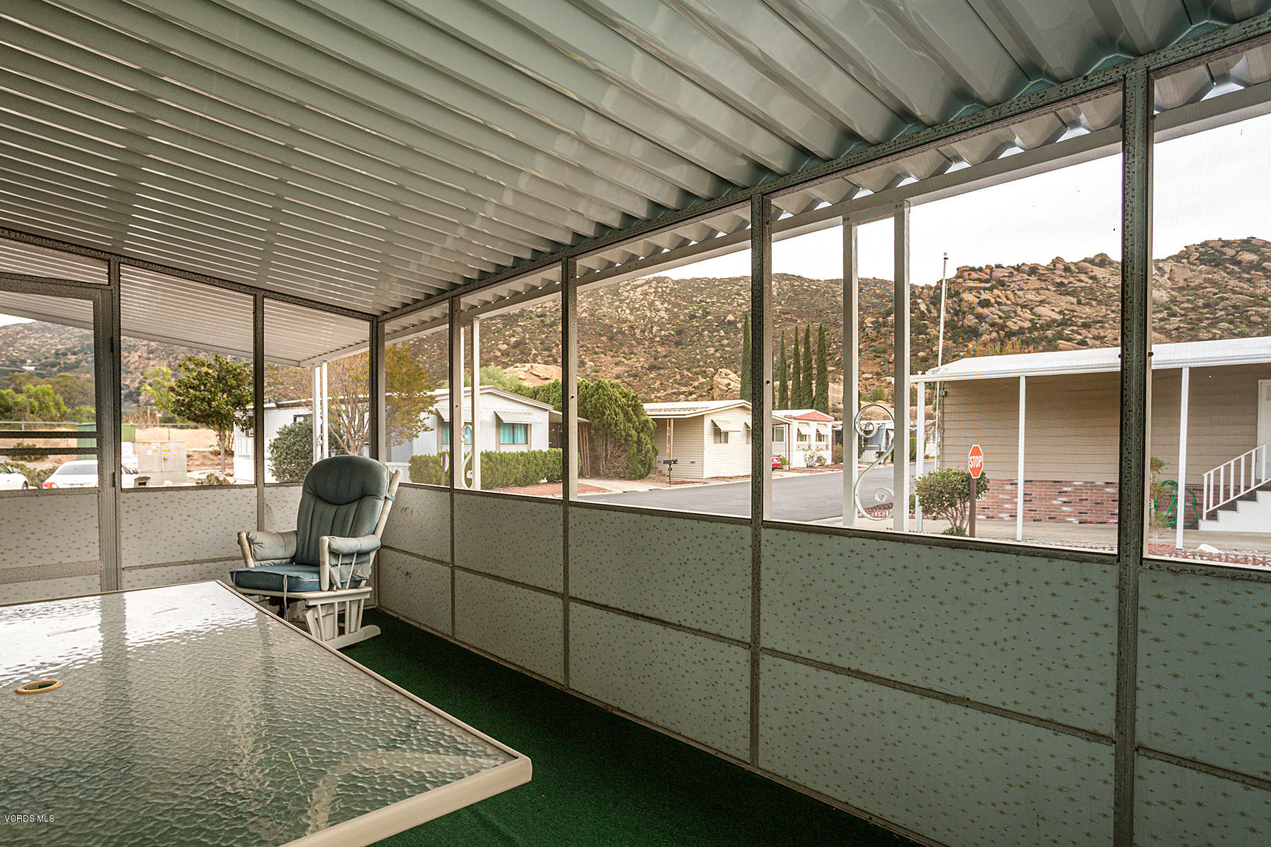 6480 Katherine Road, Unit 3 Simi Valley, CA 93063 - Photo 5 of 28 a room with window