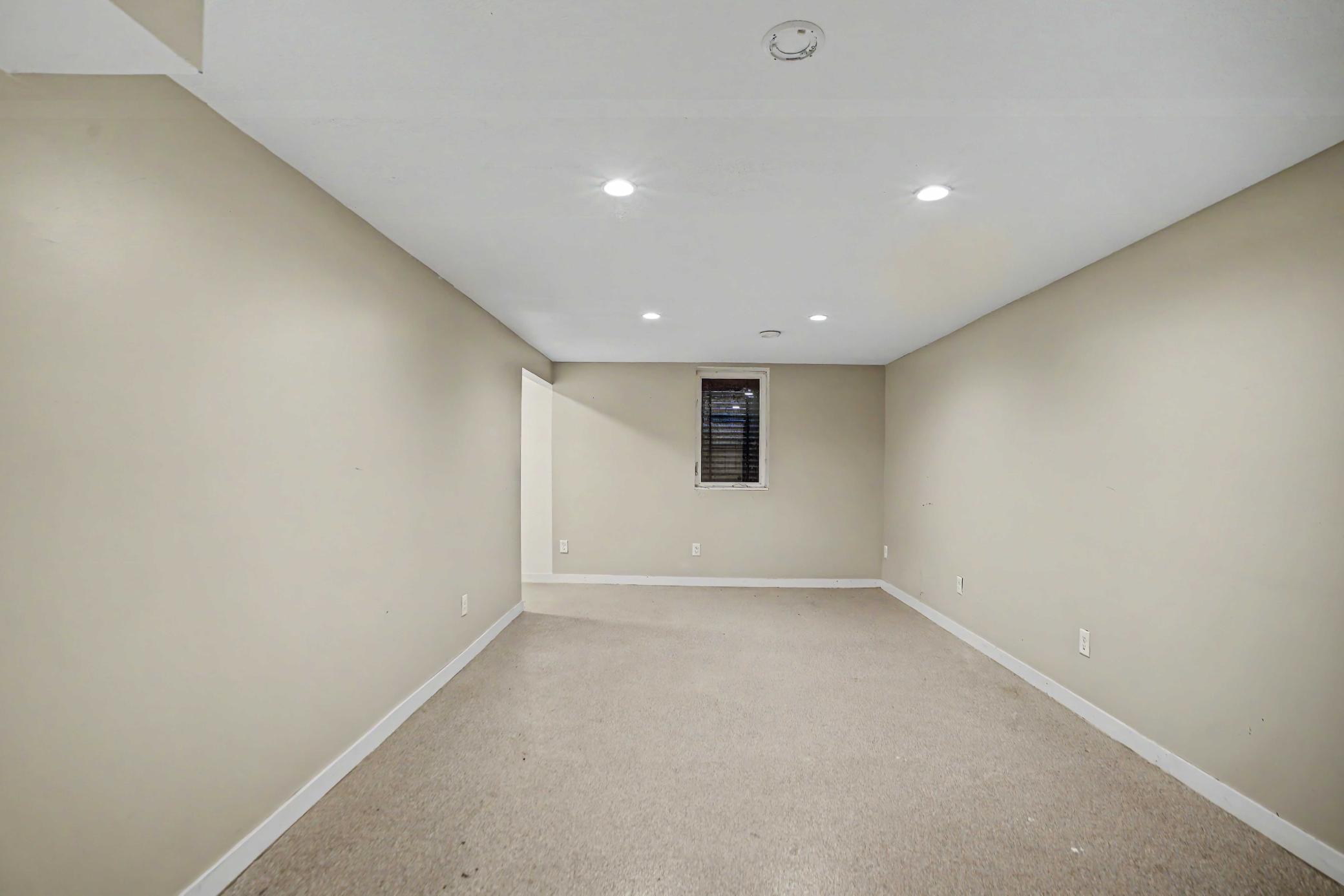 3674 McKnight Road North White Bear Lake, MN 55110 - Photo 24 of 41