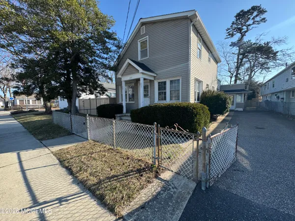 $569,900 | 207 Ocean Gate Avenue, Ocean Gate, NJ 08740