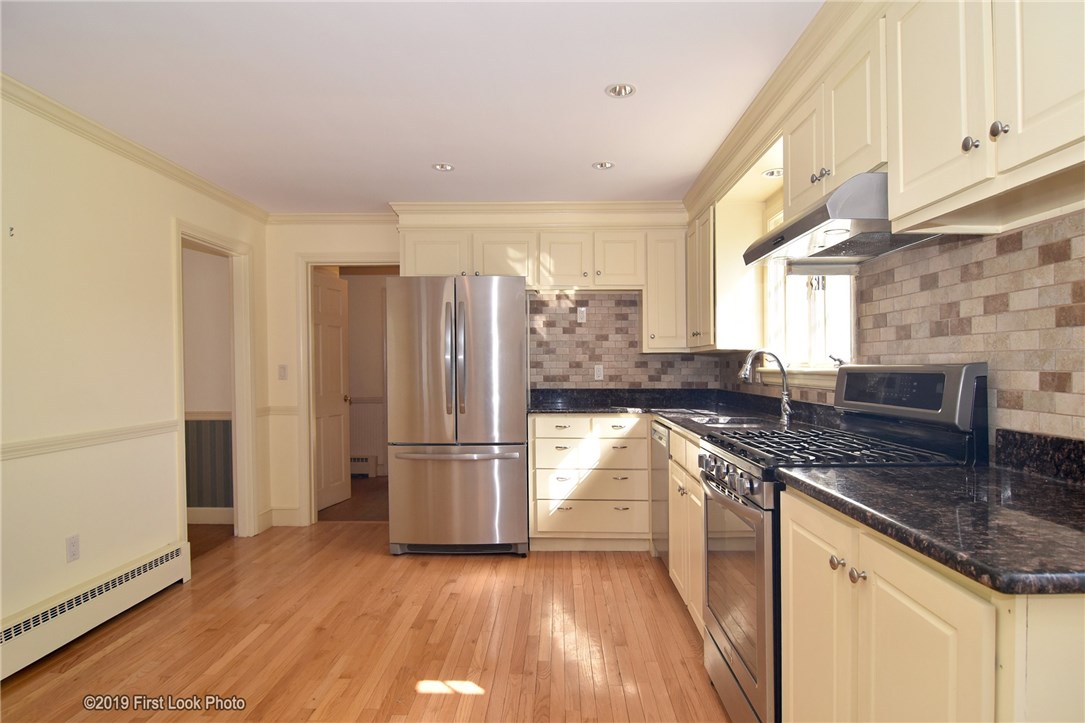 200 Ferry Road Bristol, RI 02809 - Photo 13 of 40 Gallery Image 13