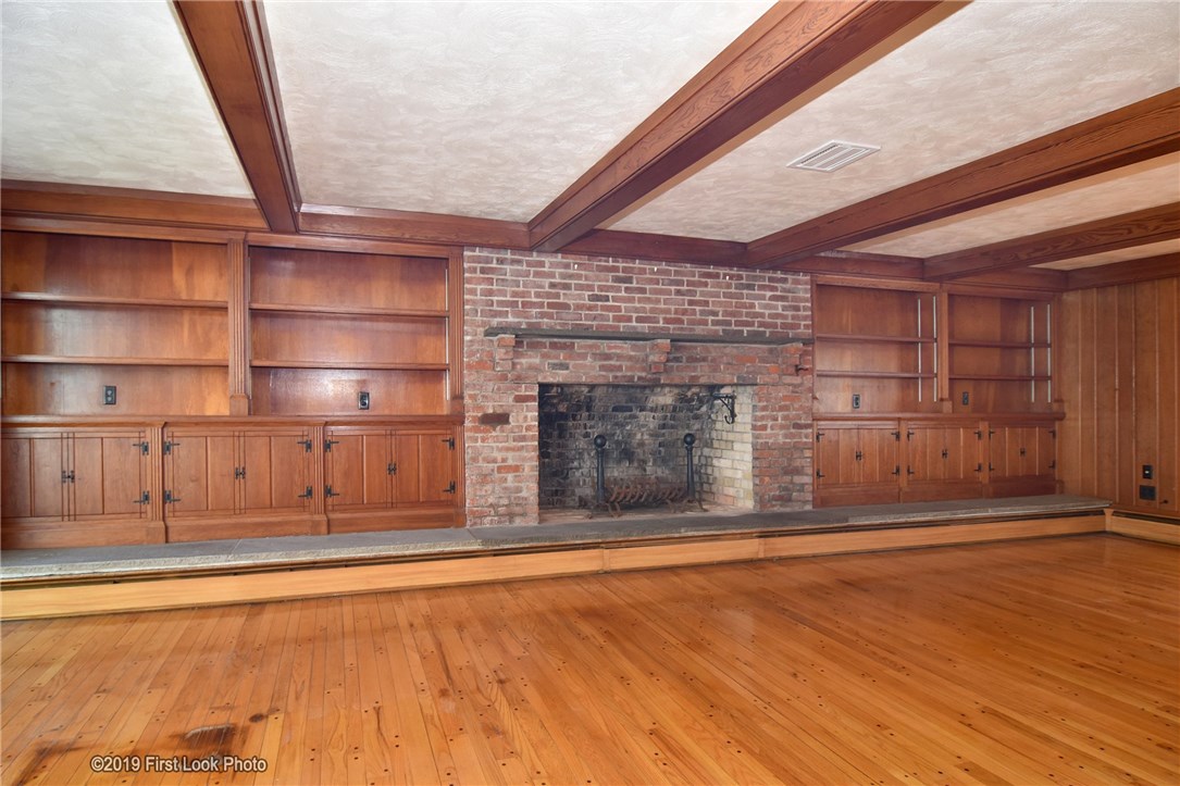 200 Ferry Road Bristol, RI 02809 - Photo 18 of 40 Gallery Image 18