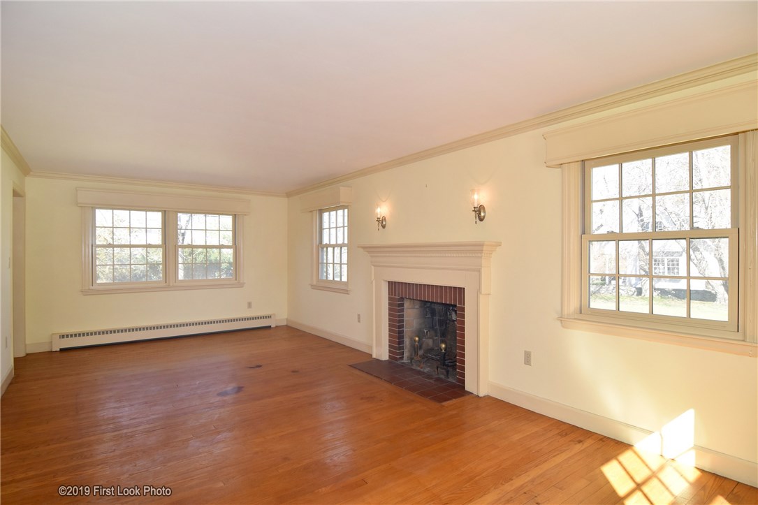 200 Ferry Road Bristol, RI 02809 - Photo 8 of 40 Gallery Image 8