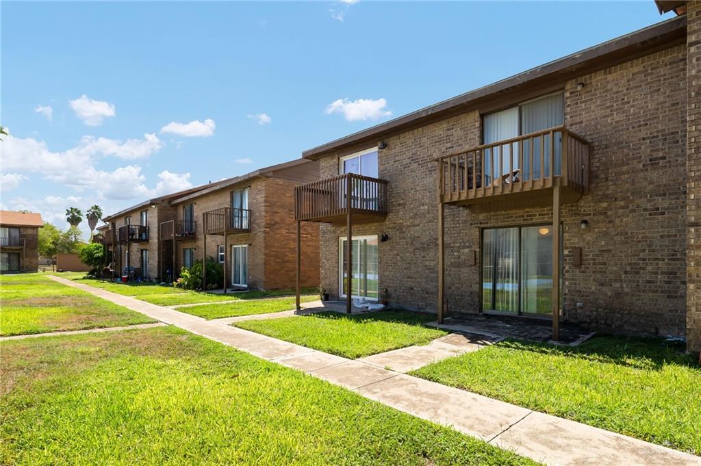 2201 South Jackson Road, Unit 9J Pharr, TX 78577 - Photo 12 of 21