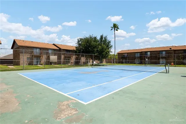 $120,000 | 2201 South Jackson Road, Unit 9J, Pharr, TX 78577