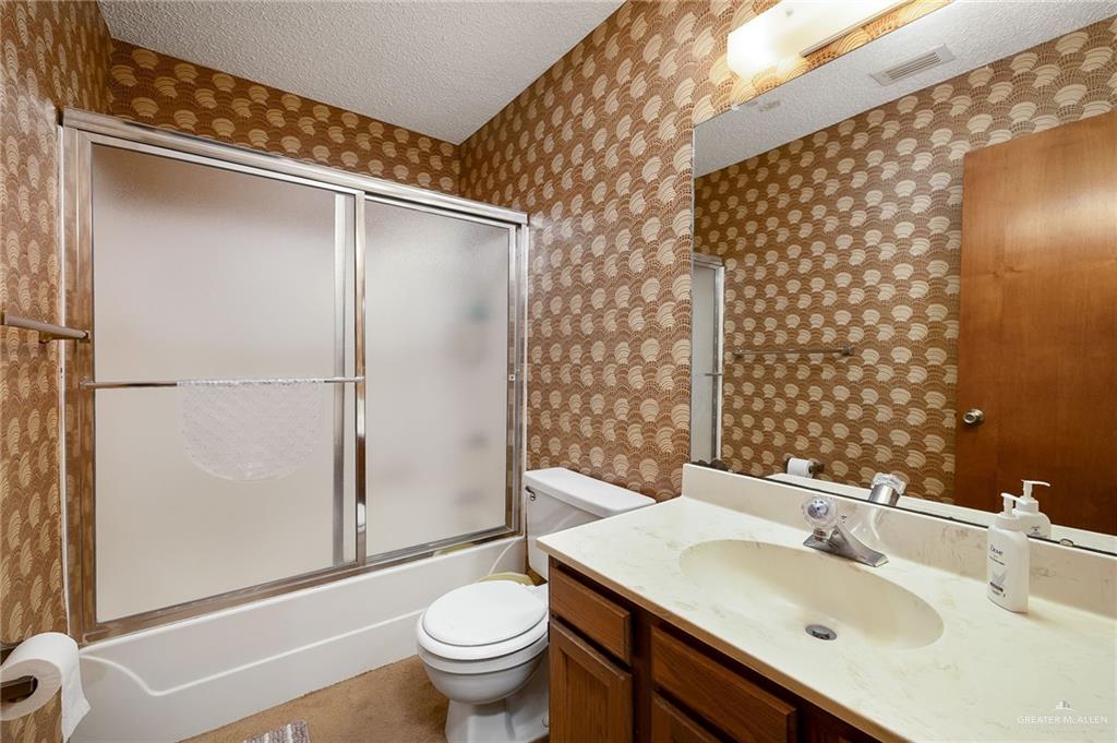 2201 South Jackson Road, Unit 9J Pharr, TX 78577 - Photo 9 of 21