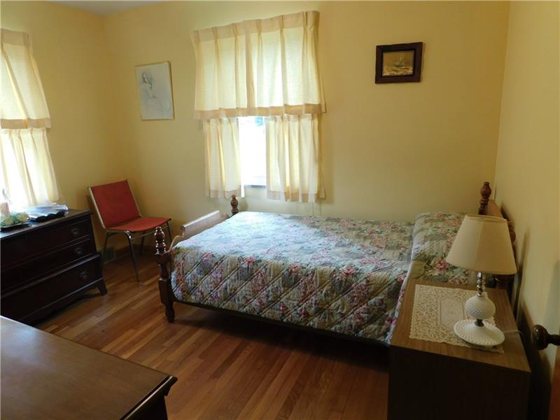 454 Beaver Street Rochester, PA 15074 - Photo 9 of 17
