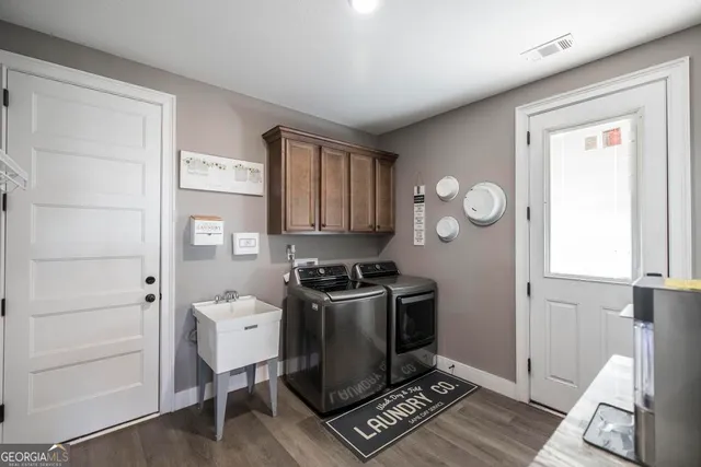 $439,900 | 800 John E Sullivan Road, Byron, GA 31008