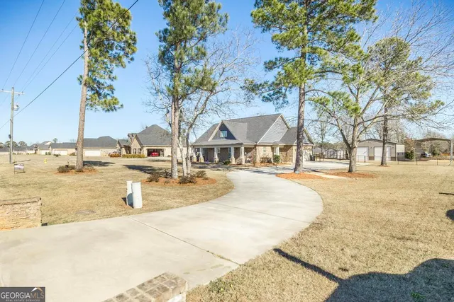 $439,900 | 800 John E Sullivan Road, Byron, GA 31008