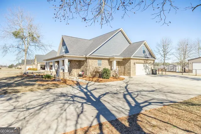 $439,900 | 800 John E Sullivan Road, Byron, GA 31008