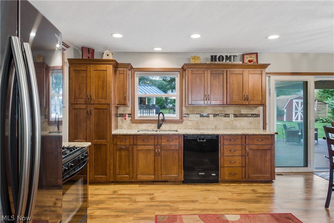 522 Herbert Road Akron, OH 44312 - Photo 9 of 35 Gallery Image 9