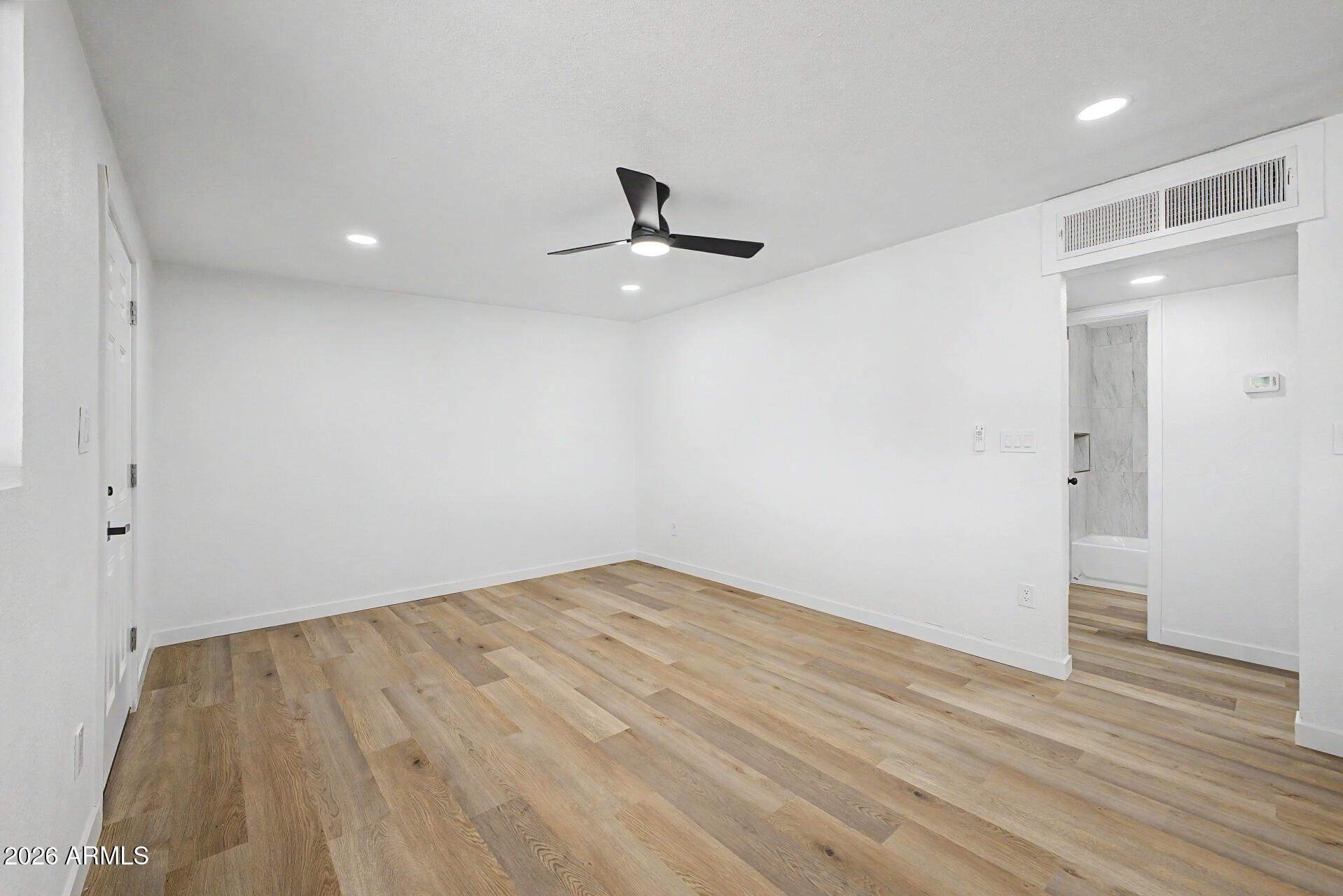 3941 West Hubbell Street Phoenix, AZ 85009 - Photo 5 of 32 05 - Hubbell