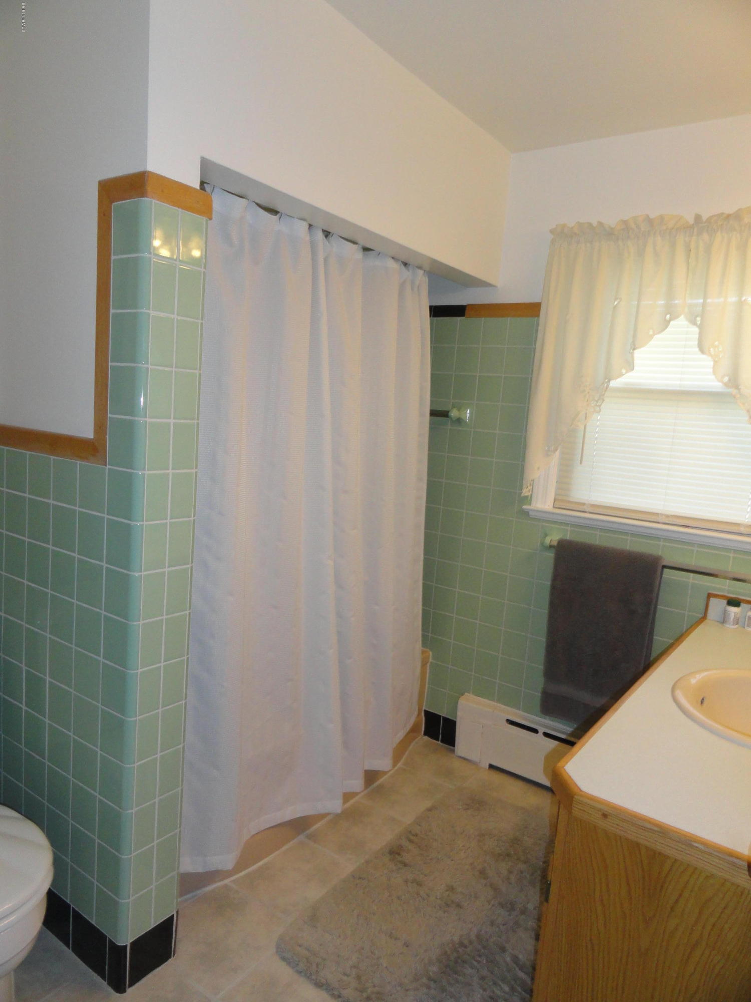 64 Kittredge Road Pittsfield, MA 01201 - Photo 9 of 13 DSC04902