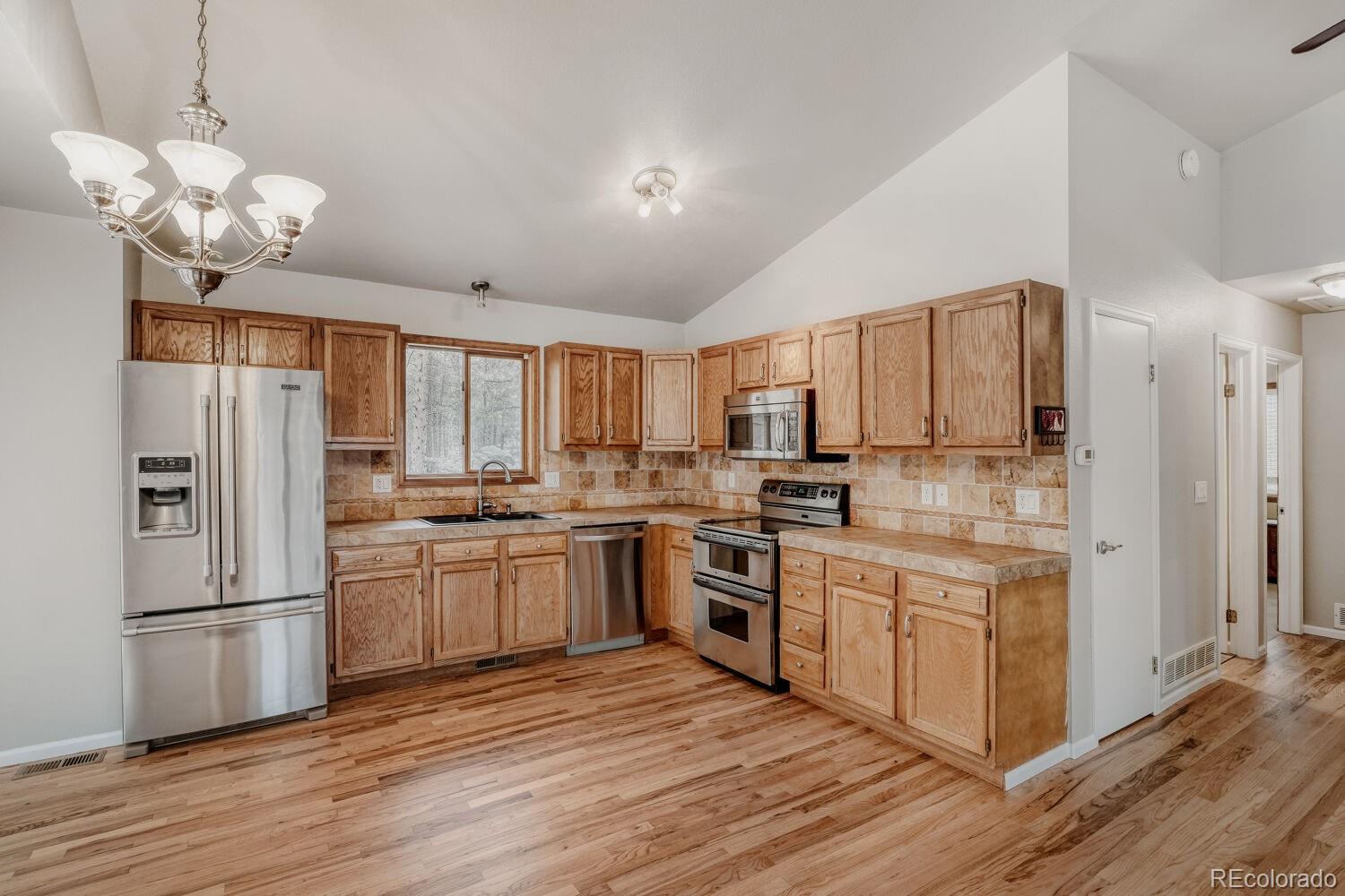 261 Impala Trail Bailey, CO 80421 - Photo 4 of 37