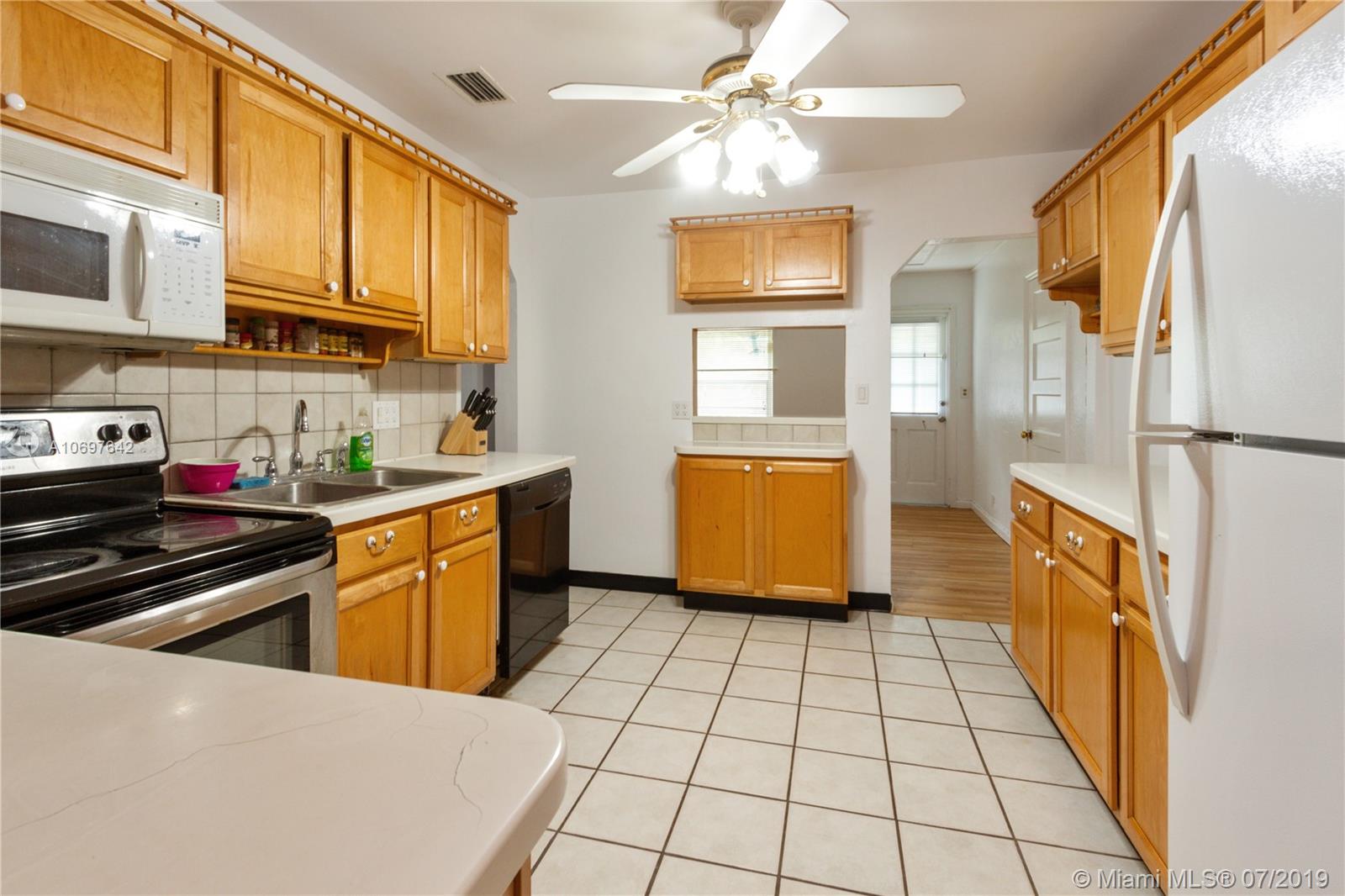 111 Allen Road West Park, FL 33023 - Photo 5 of 14 Gallery Image 5
