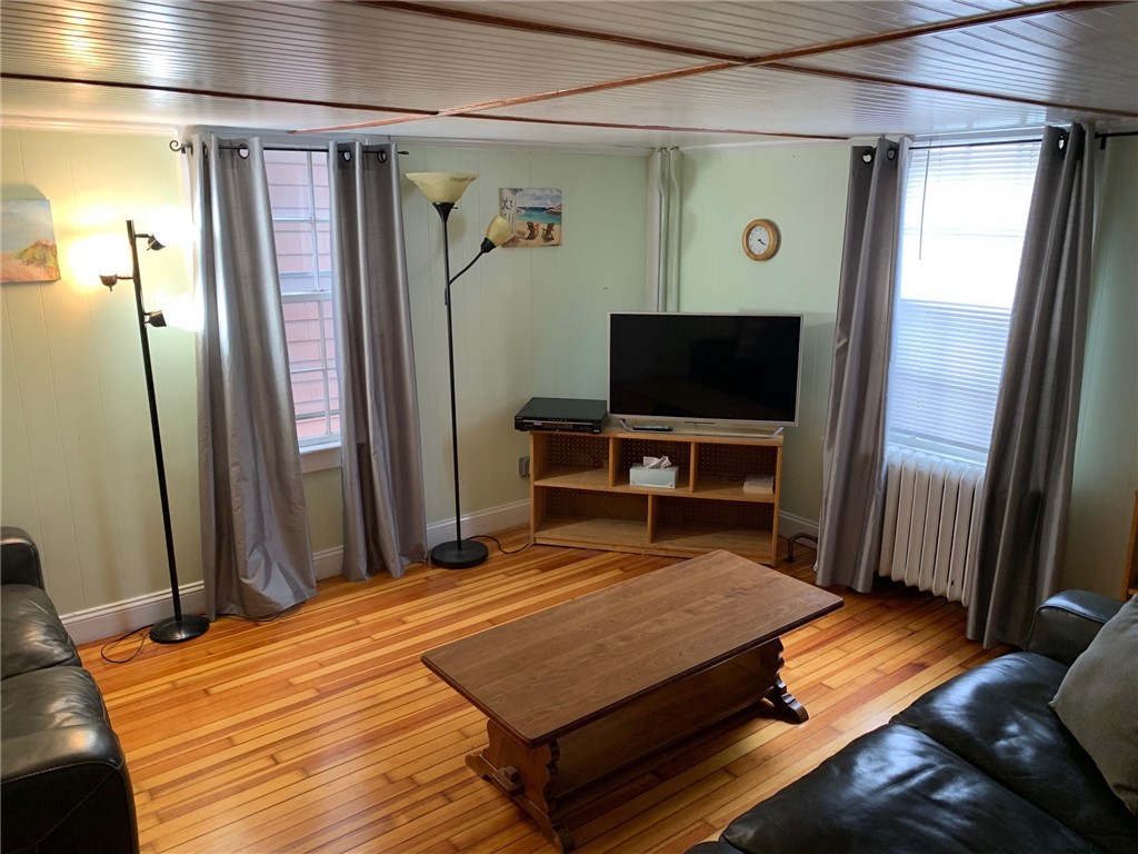 21 Pope Street, Unit 1 Newport, RI 02840 - Photo 11 of 22