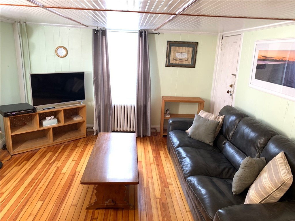 21 Pope Street, Unit 1 Newport, RI 02840 - Photo 12 of 22