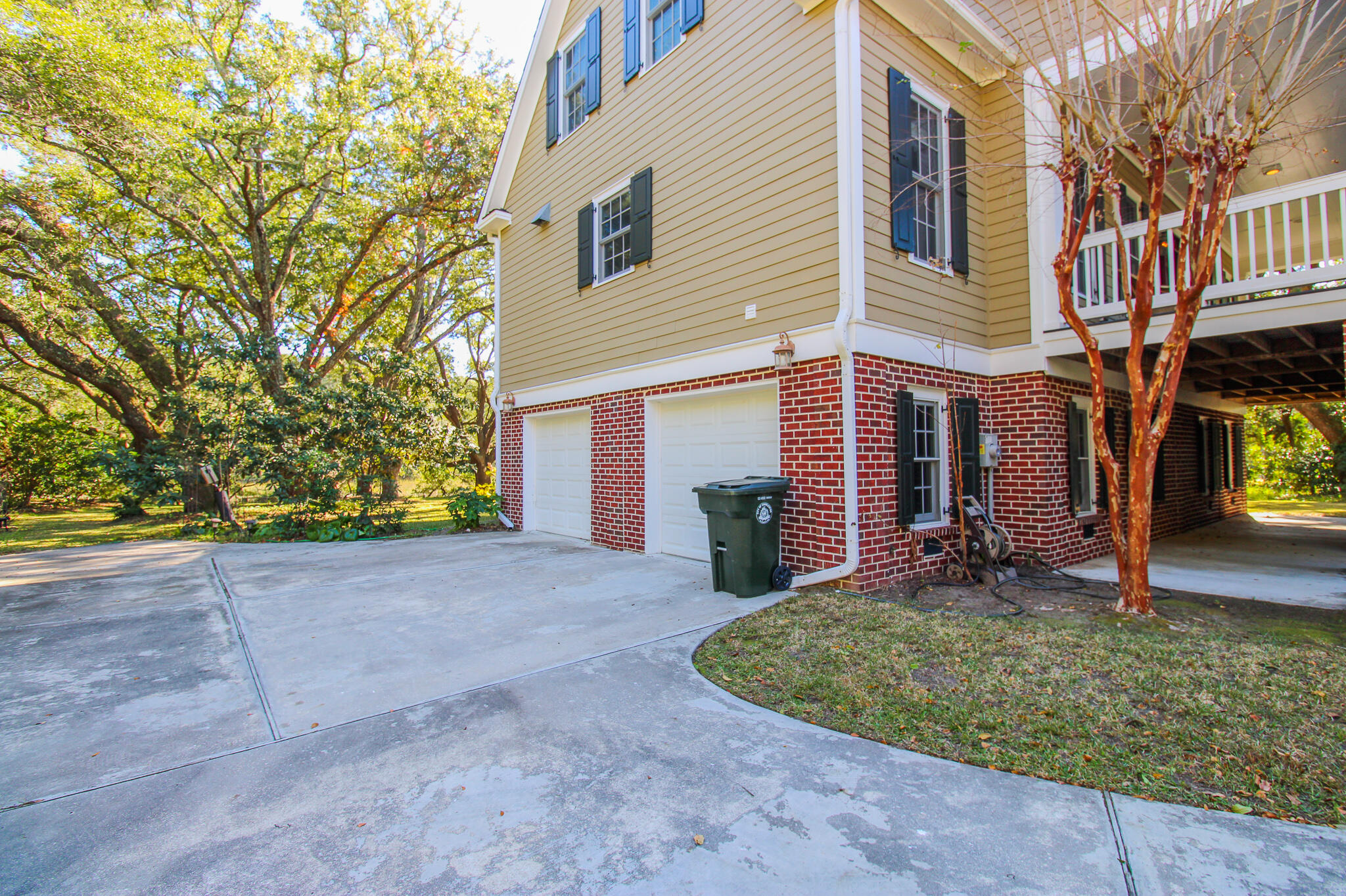 1666 Back Creek Road Charleston, SC 29412 - Photo 30 of 34 A47DD3C5-B1EB-4944-AED1-8468FB8C9B1B