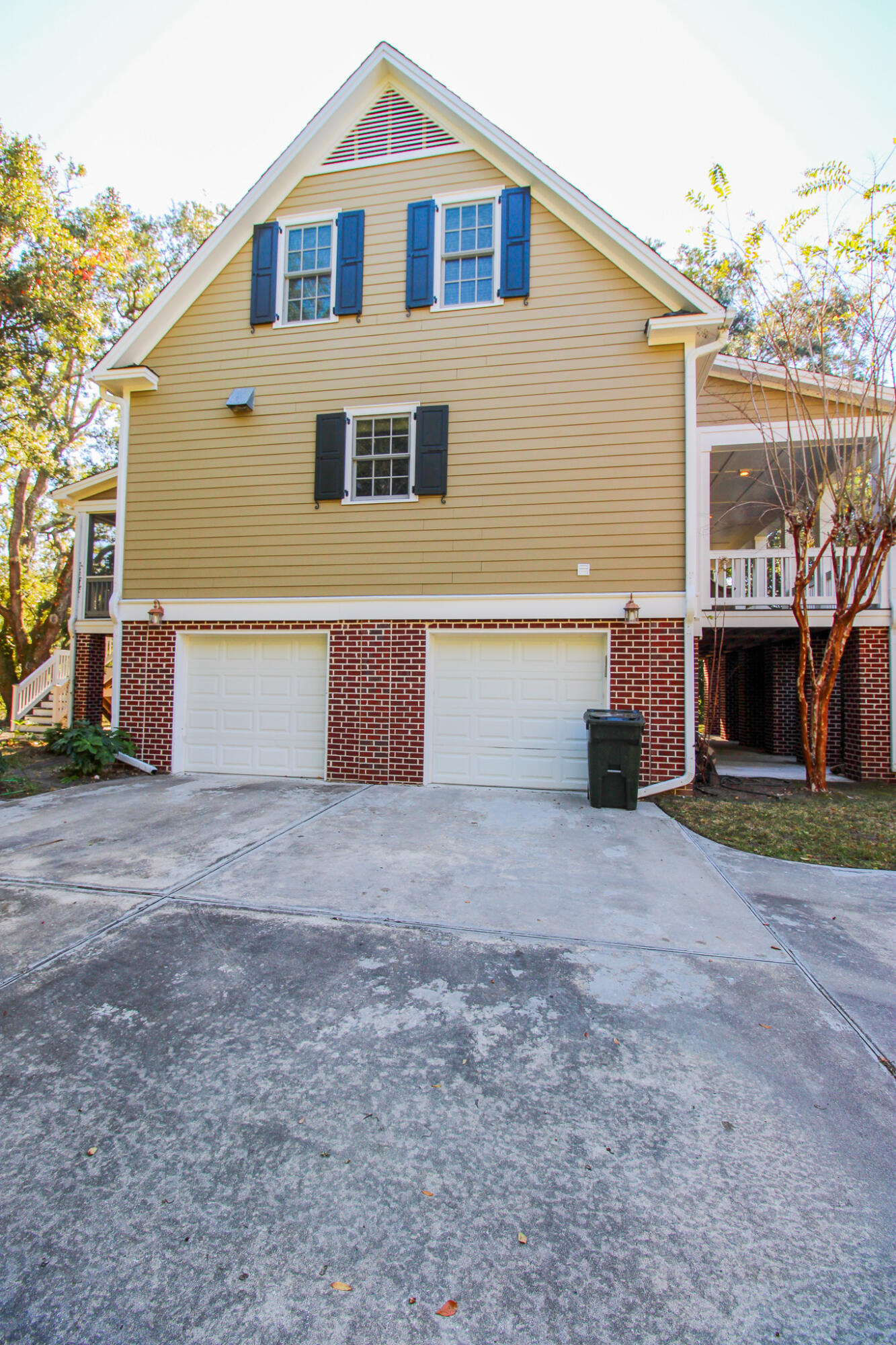 1666 Back Creek Road Charleston, SC 29412 - Photo 31 of 34 8CABF9C2-7DF6-41B7-8D74-B3C18BFDE4FF