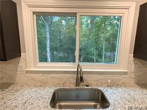 11900 Deerhurst Drive Midlothian, VA 23113 - Photo 19 of 33 a sink and window