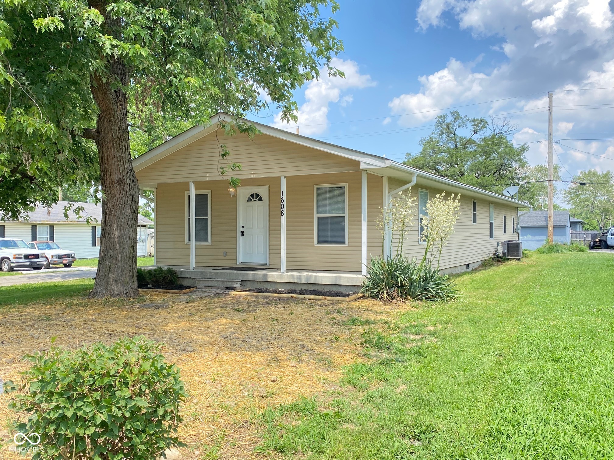 1608 South Edgecombe Ave