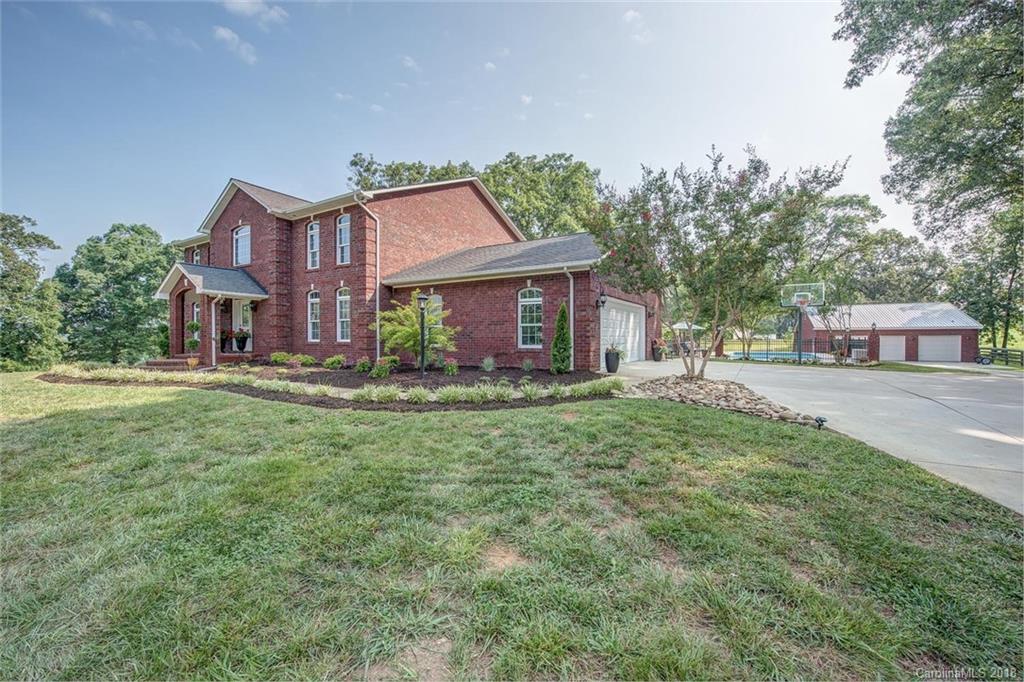 441 Whitaker Road Shelby, NC 28152 - Photo 3 of 36 Gallery Image 3