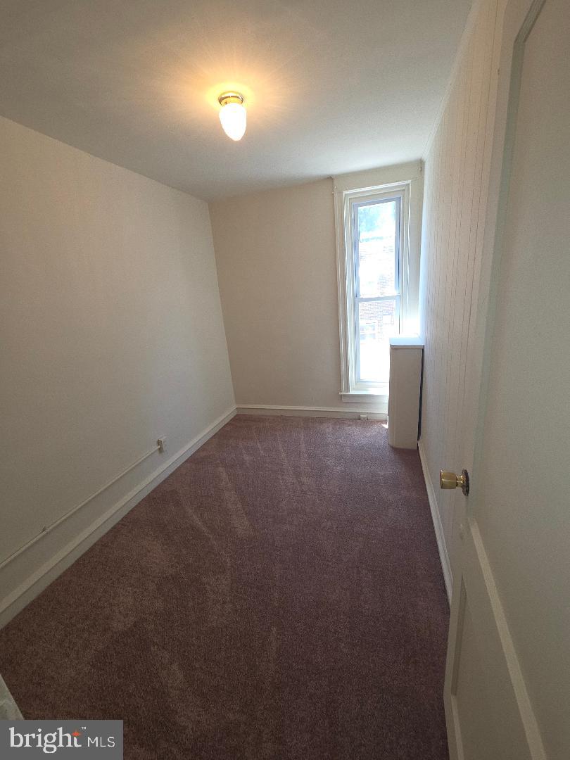 434 Hampden Road Upper Darby, PA 19082 - Photo 10 of 13