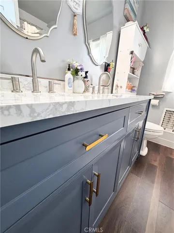 a close view of sink and tap