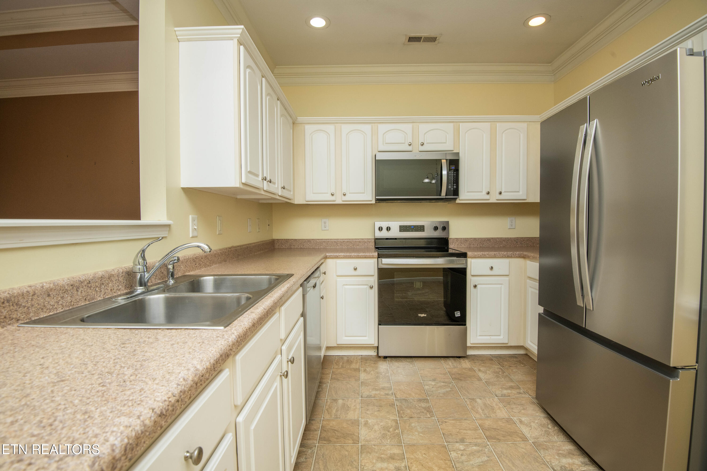 11204 Kilpatrick Way Knoxville, TN 37932 - Photo 16 of 49 kitchen 4