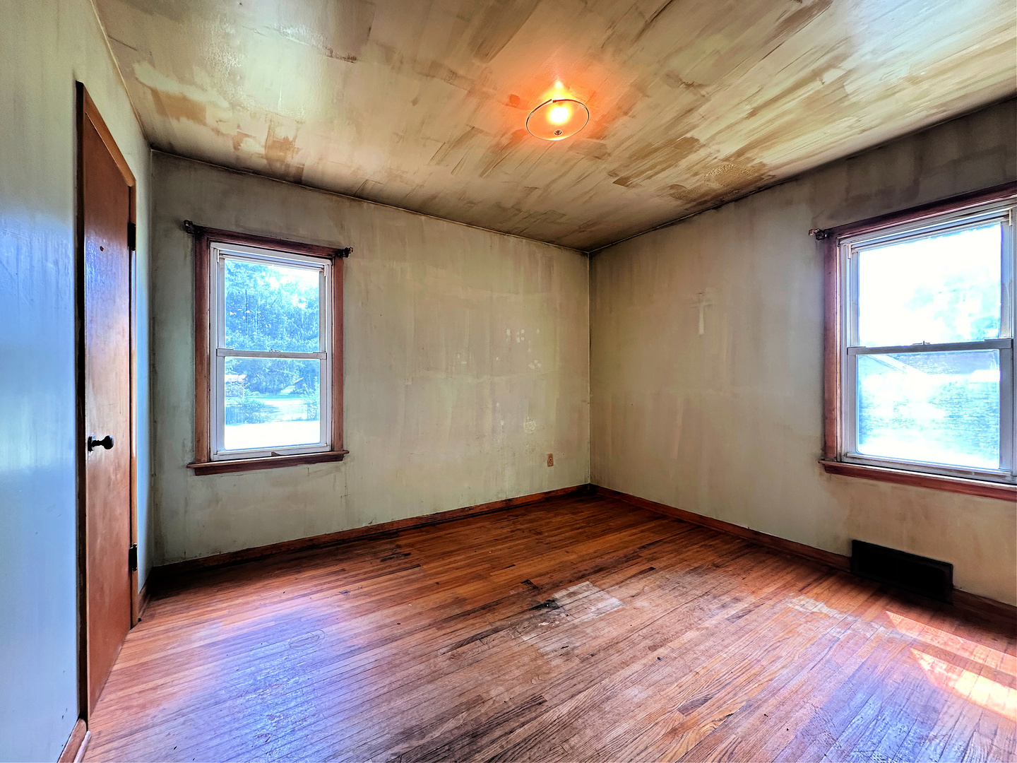 907 Lowden Road Streator, IL 61364 - Photo 17 of 28 Gallery Image 17