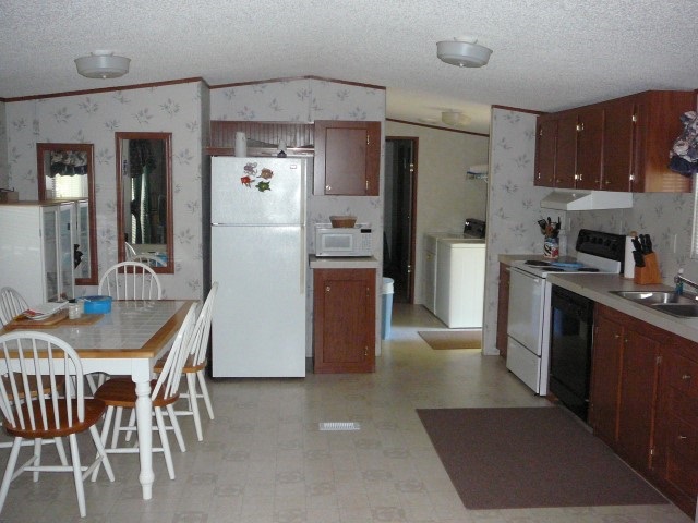 452 Lake Secession Road Anderson, SC 29621 - Photo 5 of 18