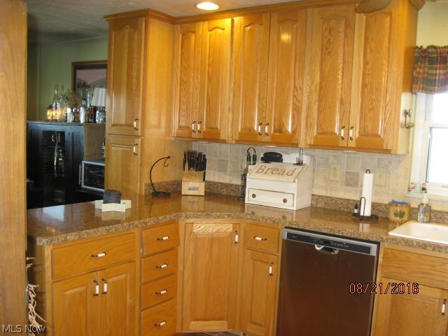 68936 Pine Terrace Road Bridgeport, OH 43912 - Photo 5 of 35 Gallery Image 5