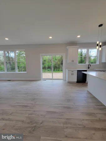 $599,000 | 102 Heatherwood Drive, Vineland, NJ 08360