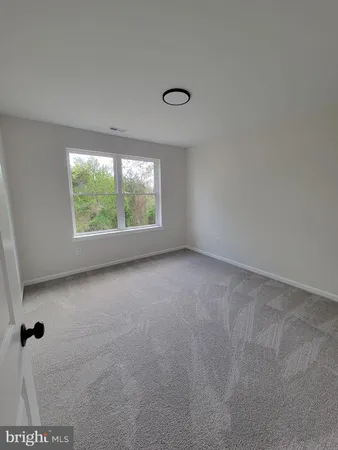 $599,000 | 102 Heatherwood Drive, Vineland, NJ 08360